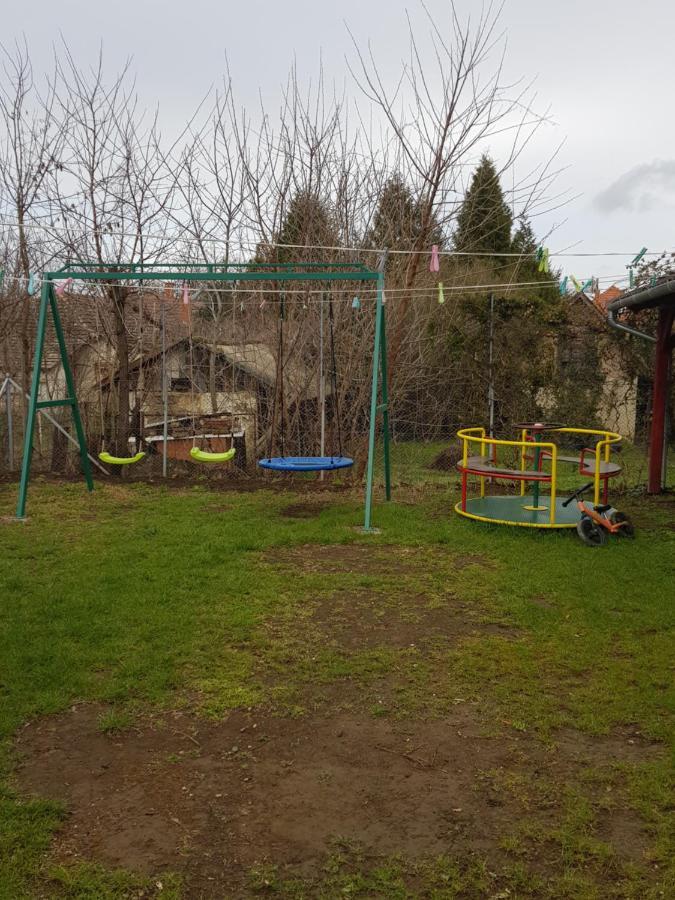 Partifecske Vendeghaz Hotel Tiszafüred Buitenkant foto