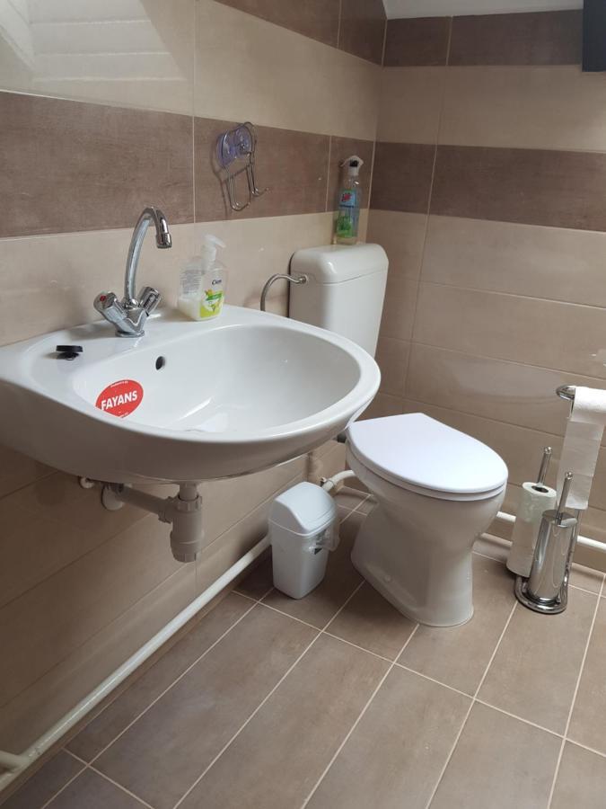 Partifecske Vendeghaz Hotel Tiszafüred Buitenkant foto